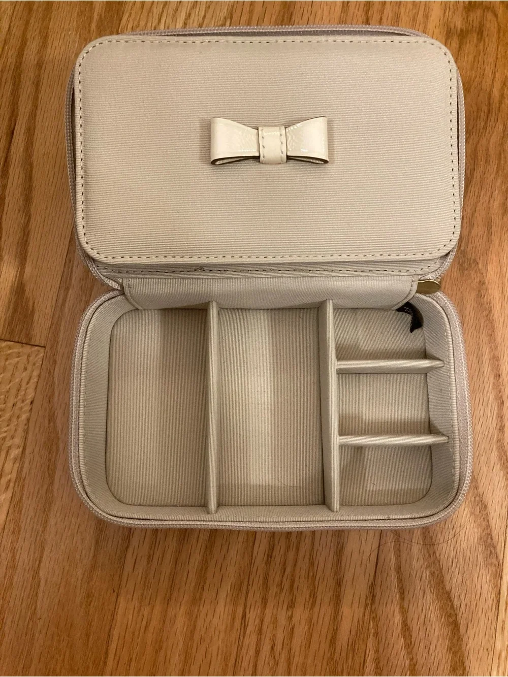 Coach Jewelry Holder Calla Lilly Collection
